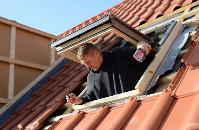 Pose de fenêtres de toit Velux à Cerisy